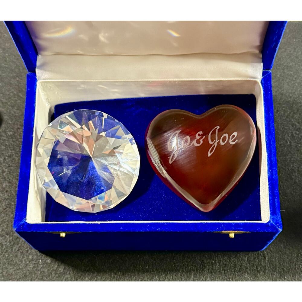 Jo & Joe Engraved Crystal Heart w/ Faceted Crystal Diamond-Style Paperweight‎
